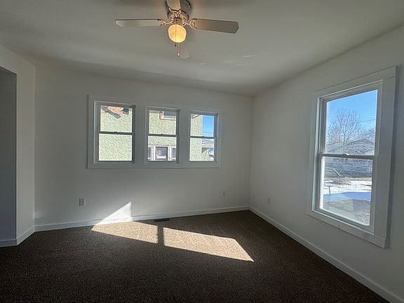 5th image of 721 S 6th St