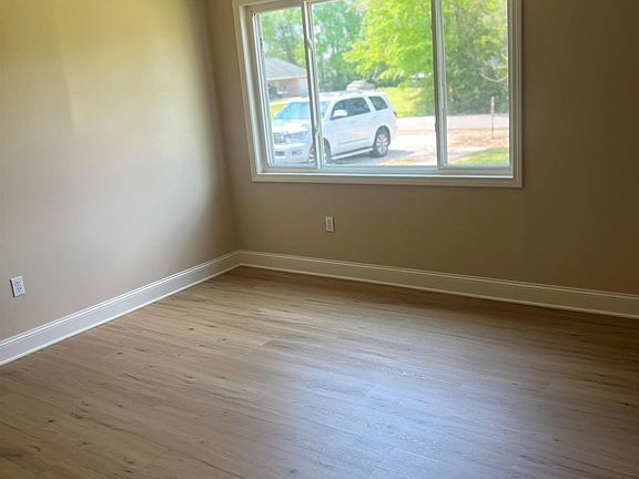 2nd image of 13128 Lamar Moran Rd