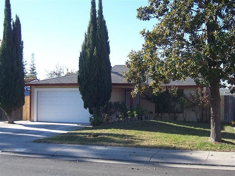 1st image of 8915 Lansdowne Dr