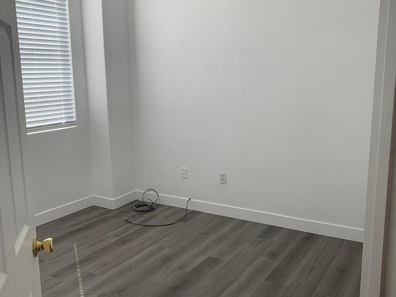 4th image of 7618 Grassy Bank St