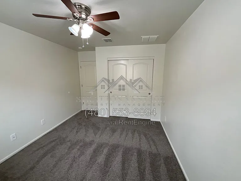 6112 E Paradise Ln — Photo 12