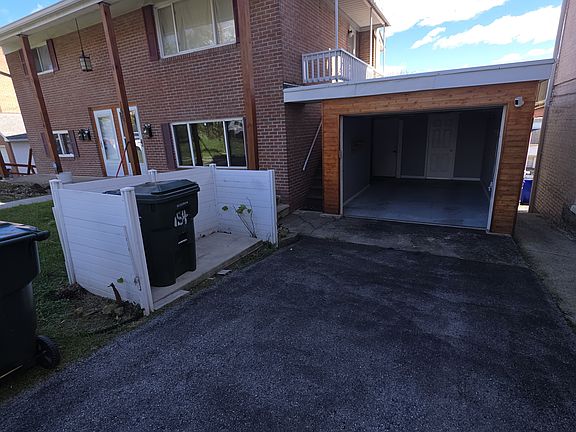 2nd image of 156 S Prospect St