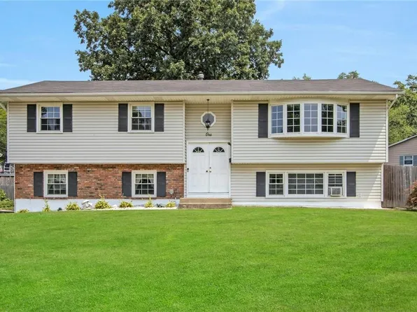 1 Cranford Road, Bardonia, NY 10954