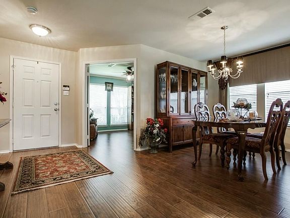 3rd image of 2116 Adams Ct