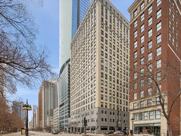 910 S Michigan Ave APT 501, Chicago, IL 60605