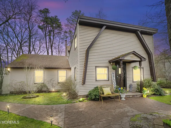 164 W 3rd Street, Howell, NJ 07731