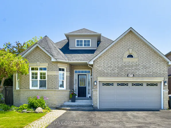 570 Indian Summer Trl, Mississauga, ON L4Z 3Y7