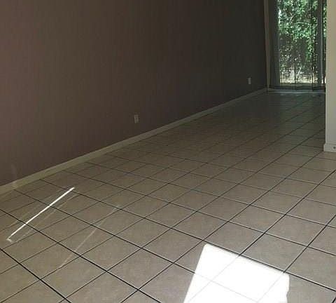 5th image of 7107 Carver Ave