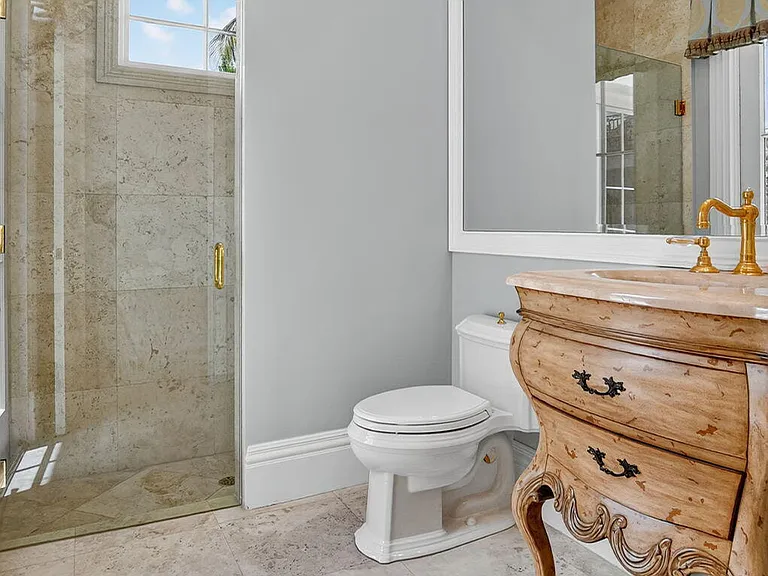 377 E Coconut Palm Rd — Photo 34