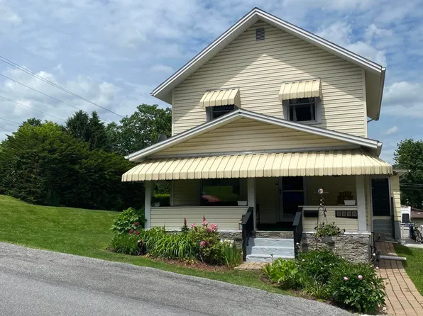 4028 3rd Ave, Altoona, PA 16602