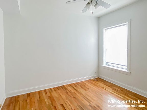 3rd image of 3527.51 N Broadway St #3E