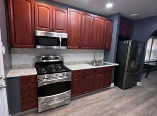 5515 S Winchester Ave #1, Chicago, IL 60636