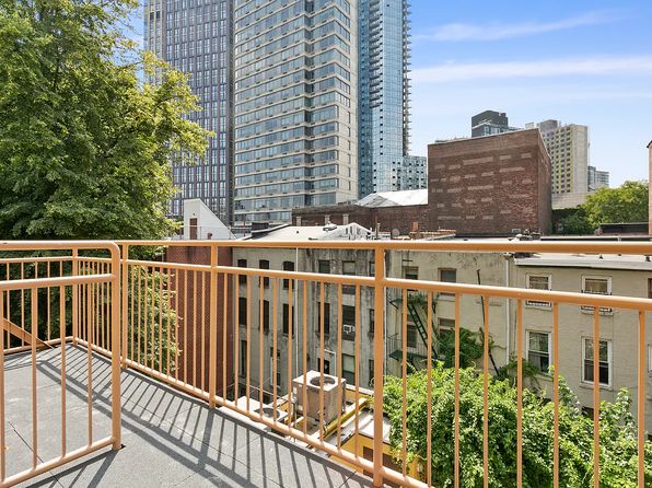 36 Saint Felix St APT 2L