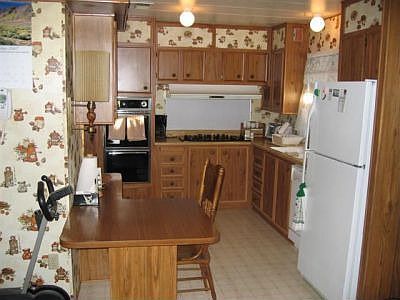 kitchen/dining