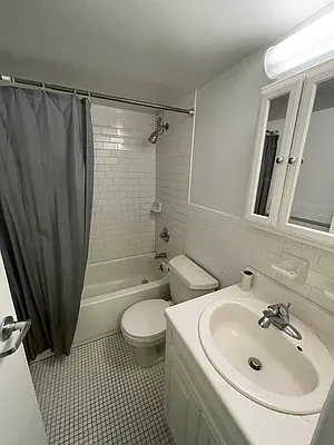 Rented by Voro NYC | media 4