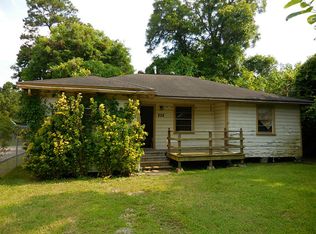 828 Wainwright St, Houston, TX 77022