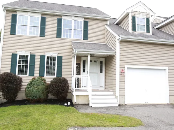 357 Laurel St #357, Bridgewater, MA 02324