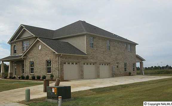 2nd image of 2741 Slate Dr