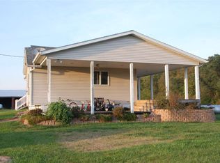 6064 Great River Rd, Clermont, IA 52135