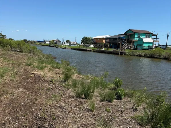 Nautilus St, Bay City, TX 77414