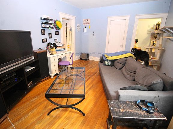 5th image of 1762 Commonwealth Ave #54
