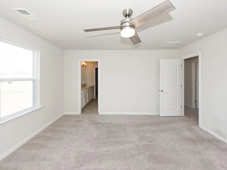 429 Eva St — Photo 41