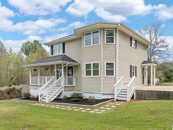 3rd image of 11841 Covered Bridge Rd