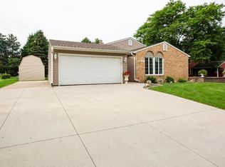 (Undisclosed Address), Plymouth, MN 55442