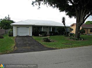 7823 NW 39th Ct, Coral Springs, FL 33065