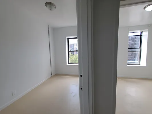 Rented by Compass | media 11