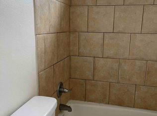 16 Peroly Ct #22, Oakland, CA 94601
