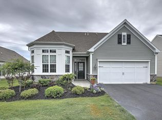 54 E Bosworth Blvd, Farmingdale, NJ 07727
