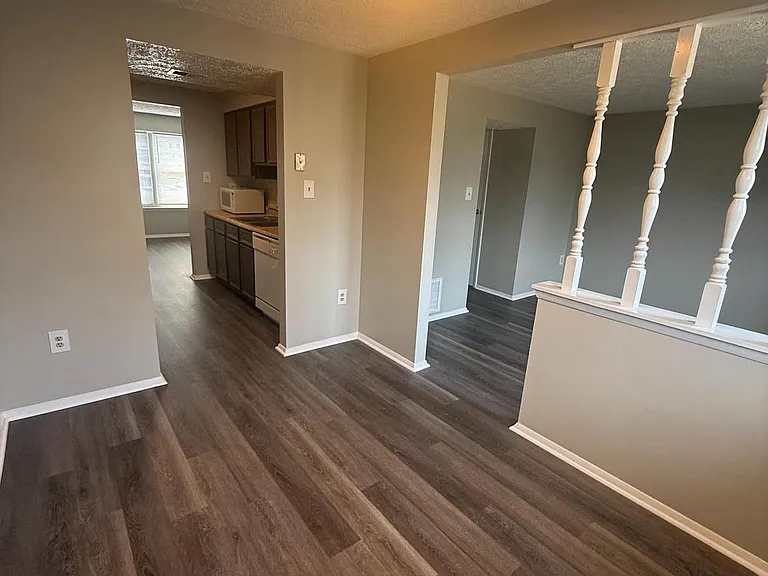 5752 Charstone Ct — Photo 9