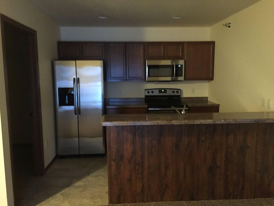 2nd image of 2150 Abbey Rd APT 23