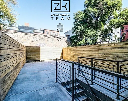 Rented by Avenues Real Estate | media 14