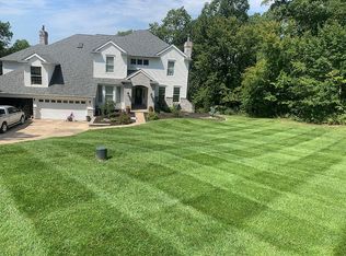 307 Sundance Ct, Hawk Point, MO 63349