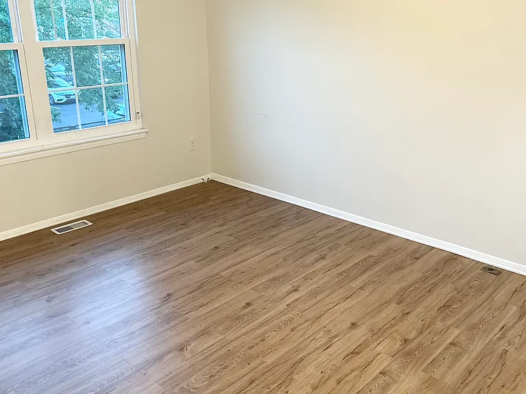 4823 Berwyn House Rd #4823 — Photo 31