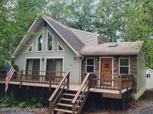 15 Hawthorn Dr, Thornhurst, PA 18424