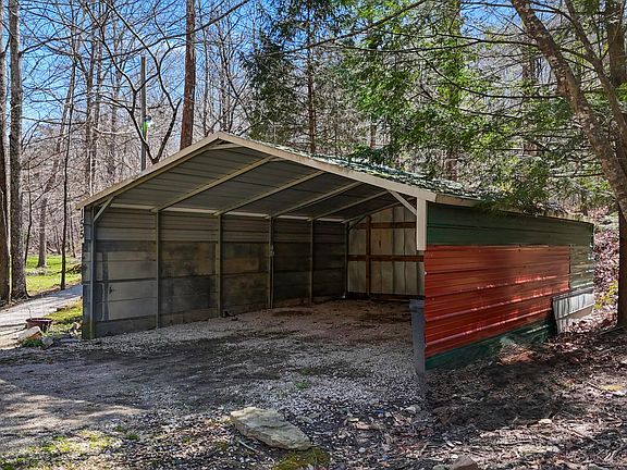 5th image of 155 Chaneyville Rd