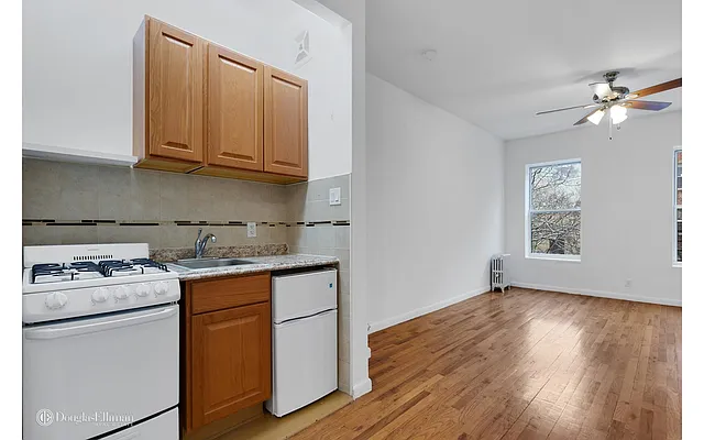 Rented by Douglas Elliman | media 4