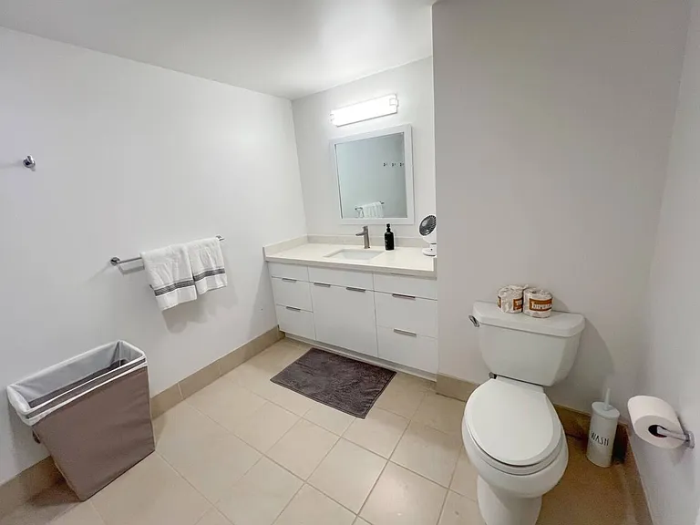 909 Kapiolani Blvd #1607 — Photo 12