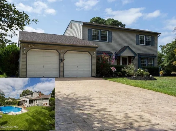 158 Shenandoah Blvd, Toms River, NJ 08753