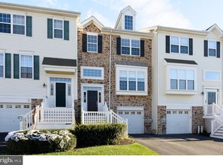 7 Shoreham Dr, Coatesville, PA 19320