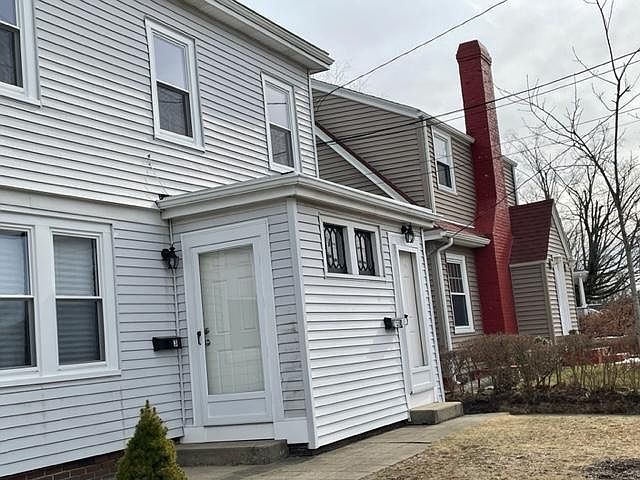 1st image of 700 Pontiac Ave #2