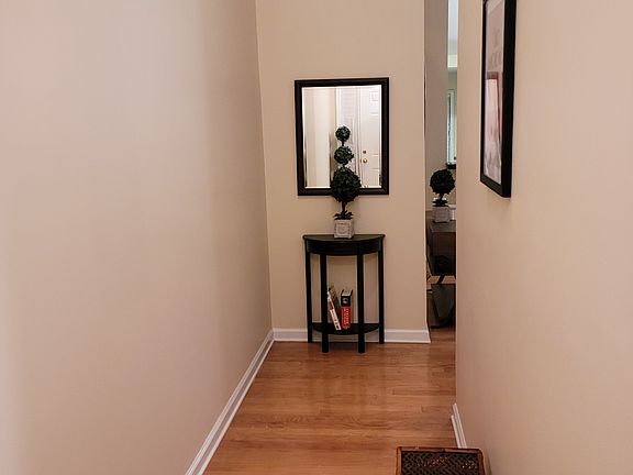 2nd image of 5080 Roxton Ln