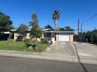 7930 Oak Forest St, Citrus Heights, CA 95621