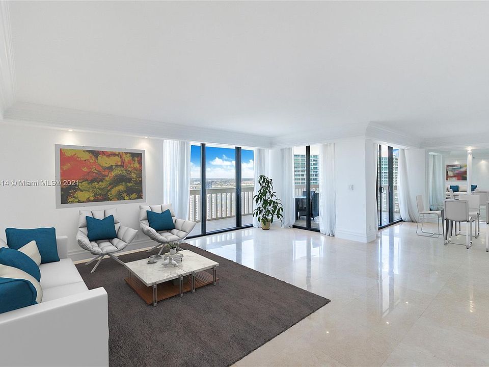 1st image of 19707 Turnberry Way APT 27K