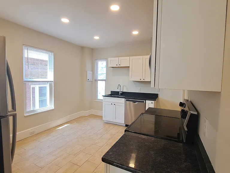132 Broadway #2 — Photo 6