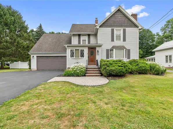 4582 North St, Jamesville, NY 13078