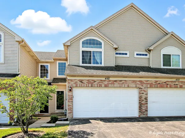 448 N Patriot Dr, Hainesville, IL 60030